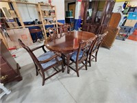 Banded Mahogany Dining Table & 6 Chairs