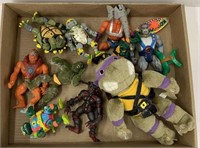 Flat of Ninja Turtle and HeMan figures