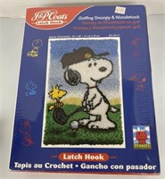Golfing snoopy and Woodstock latch hook unopened