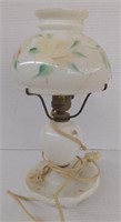 Vtg. Glass Decorative table lamp