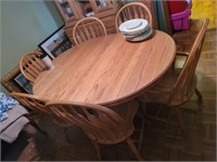 Oak DIning Table w/6 Chairs