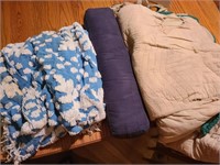 3 Pc Lot-1 blanket, 1 pillow, 1 quilt