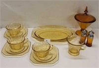 DEPRESSION GLASS COLLECTION - 12 PCS - GOOD