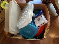 Box of Misc Plasticware
