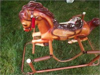 Old Spring horse. in good condition
