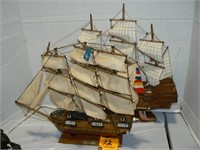 2 SAILING SHIP MODELS (CONSTITUTION)