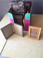 17 Small Picture Frames