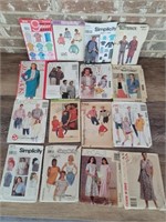 (16) Sewing Patterns-Good Vintage Clothing Ideas