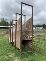 Metal Cattle Loading Chute c/w Adjustable Floor