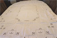 Mid Century Cutwork Linen Embroidered Table Cloth