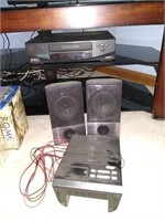 Samsung VCR, and an ONN CD player w/speakers.