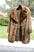 Vintage Ladies Brown Mink Pelt Fur Coat