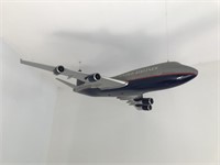 1/50 scale United Airlines Boeing 747- 400