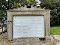 12' X 32' Wooden shed