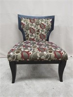 DECORATIVE SIDE CHAIR: