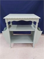 Magazine Table with Piecrust Edge - Painted