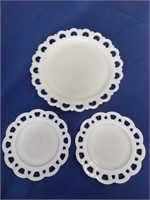 Milkglass Platter & 2 Plates