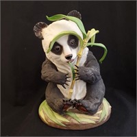 Boehm 8 1/2" Porcelain Panda Cub 400-54 With Box