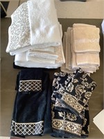 Assorted towels, hand towels, and wash cloths