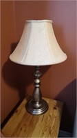 1 table Lamp