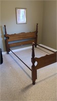 Bed frame (head and foot boards, rails)

Double