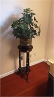 Artificial plant with plant stand