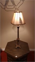 1 table Lamp