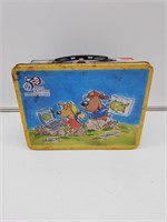 VINTAGE 50 STATES QUARTER METAL LUNCHBOX