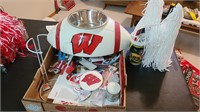 Wisconsin Badgers Dog Bowl, Coasters, Poms