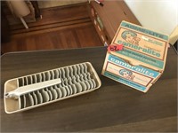 VINTAGE CAMERALITE AND VINTAGE ICE TRAY