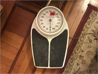 HEALTHOMETER PROFESSIONAL SCALE