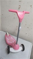 RADIO FLYER PINK SCOOTER 27.5"T