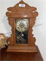 Welch clock with key. Works and dings.