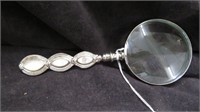 MAGNIFYING GLASS WITH MOTHER OF PEARL STYLE