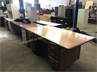 (4) desks, cubical top, tv brackets and vhs