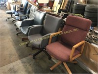 (8) adjustable swivel office chairs