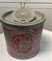 Old Pal minnow bucket