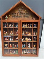 Wooden shadow box with Disney figurines - glass
