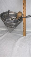 Strainer, Pestle and Stand