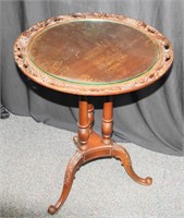 Carved Wooden Accent Table 21" Top x 26½"H