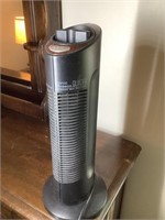 Iconic breeze Quadra air purifier, 18” tall