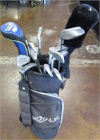 Right Hand Set of Golf Clubs & Bag