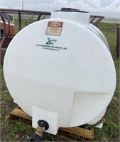 300 Gal Flexahopper Plastic Water Tank