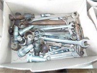 Wrenches and hydraulic fittings