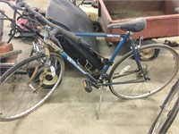 Vector plus rail bike (tires are rotted)