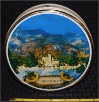 Broadmoor Vtg Tin w/ Maxfield Parrish artwork