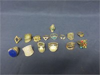 Lot of 15 Rings Various Sizes Colors
