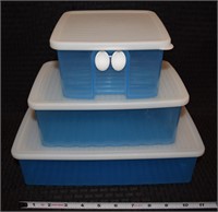 (3) piece Tupperware blue storage containers