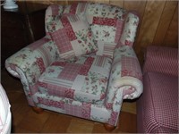 Super Clean Parlor Chair