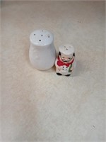 Salt and pepper shakers